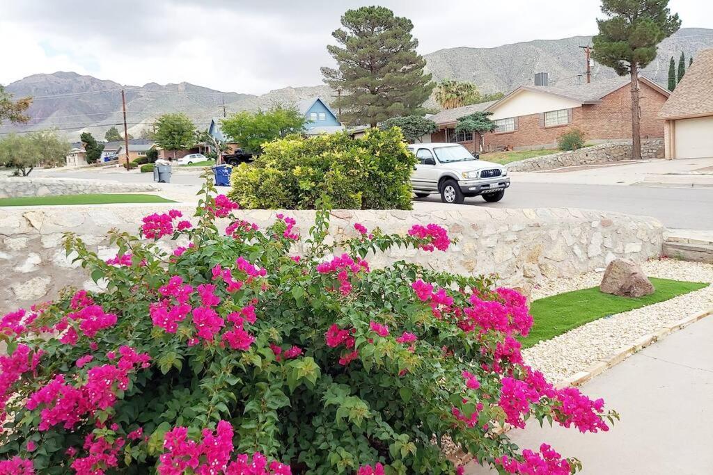 Villa My Cozy Duplex A In The Heart Of West Side El Paso Esterno foto